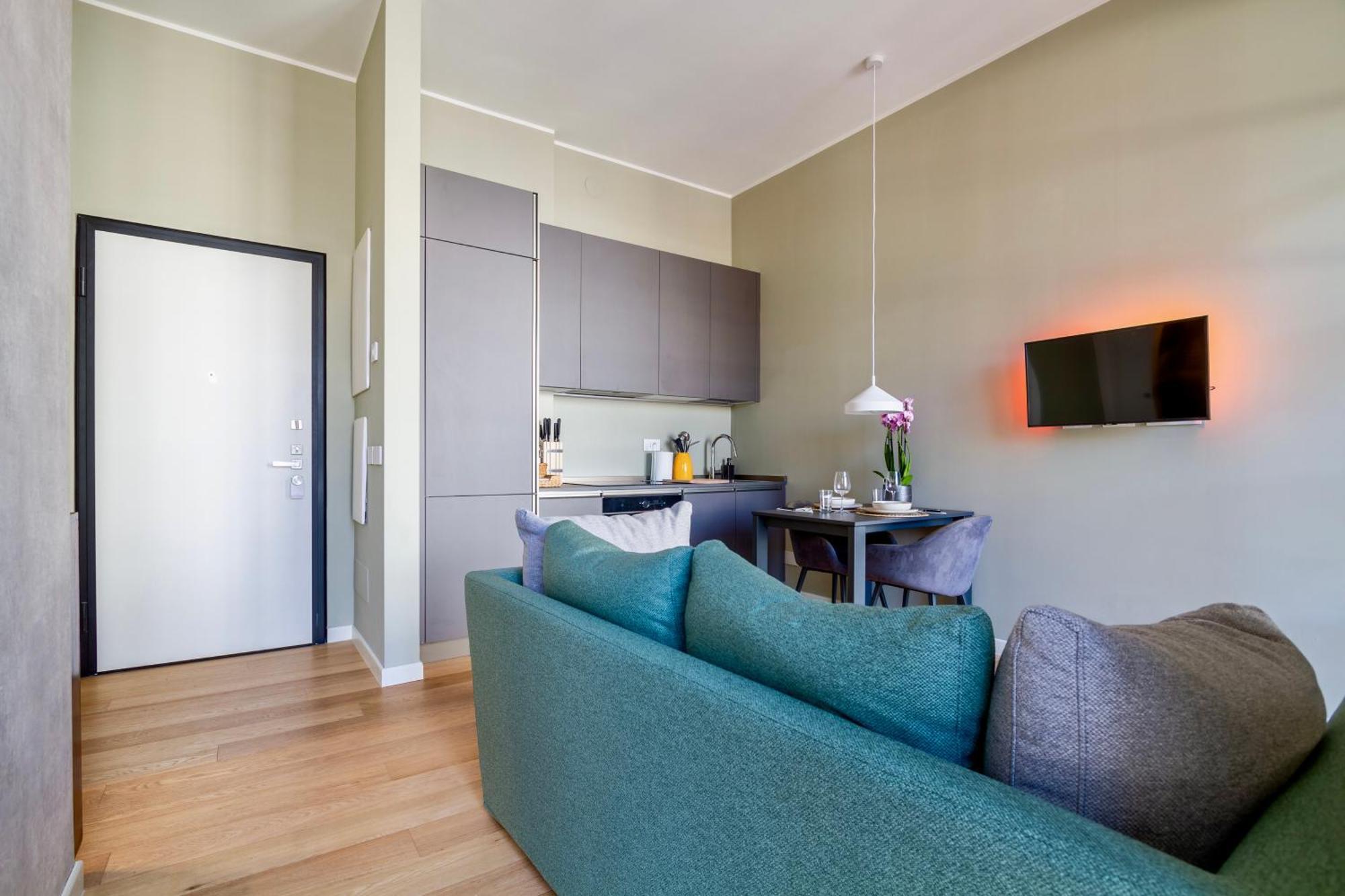 Urban Luxury - Bright And Central Apartment Милан Экстерьер фото